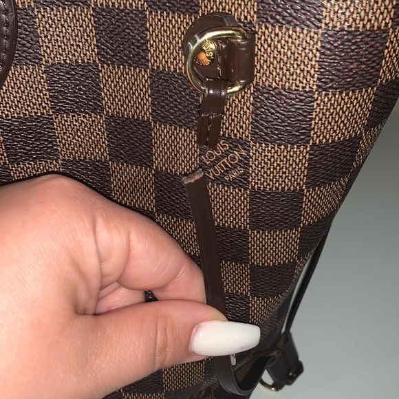 Louie neverfull* mm PRICE IS NEGOTIABLE - Picture 9 of 9